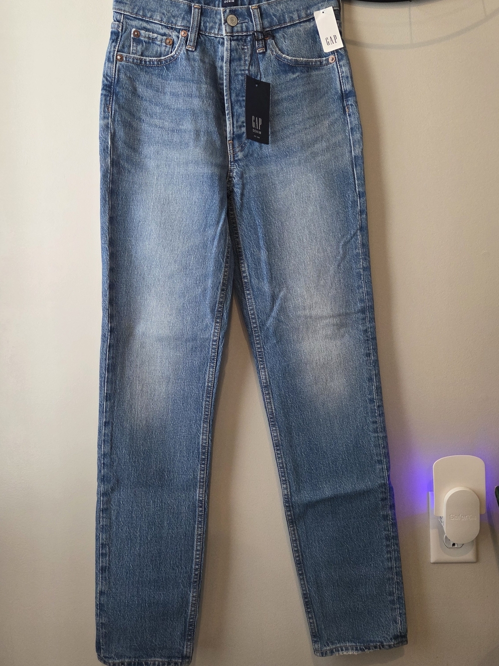 GAP Women's Blue Straight-Leg Jeans
